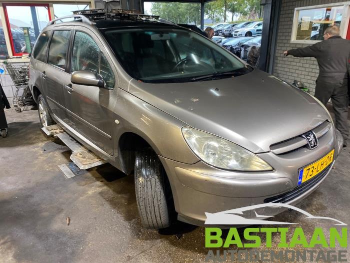 Peugeot 307 SW 2.0 16V Sloopvoertuig (2003, Grijs)