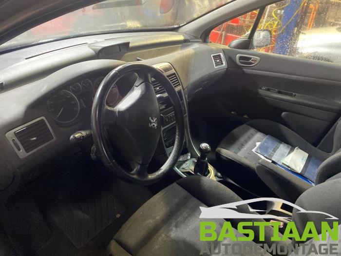 Peugeot 307 SW 2.0 16V Sloopvoertuig (2003, Grijs)