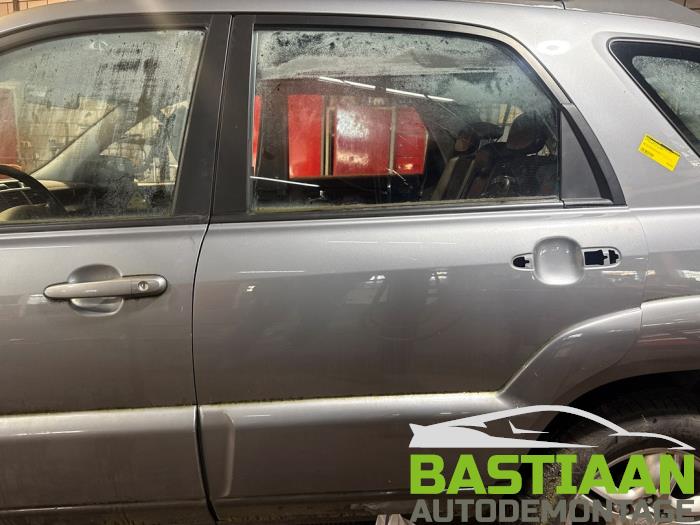 Kia Sportage 2.7 V6 24V 4x4 Sloopvoertuig (2005, Grijs)