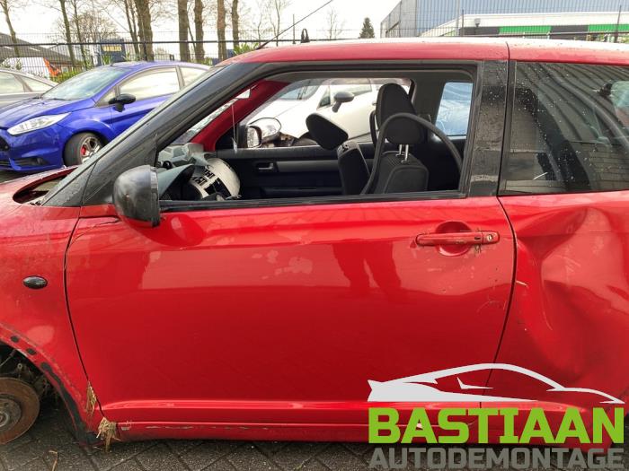 Suzuki Swift 1.5 VVT 16V Sloopvoertuig (2007, Rood)