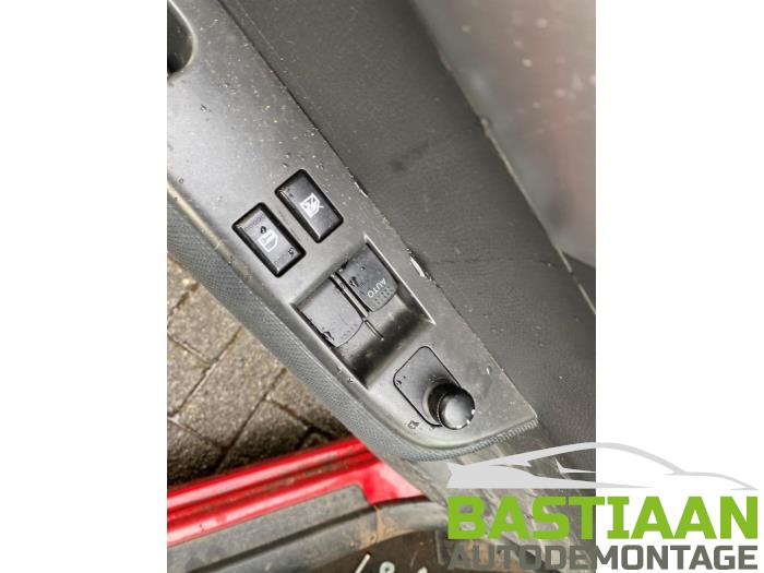 Suzuki Swift 1.5 VVT 16V Sloopvoertuig (2007, Rood)