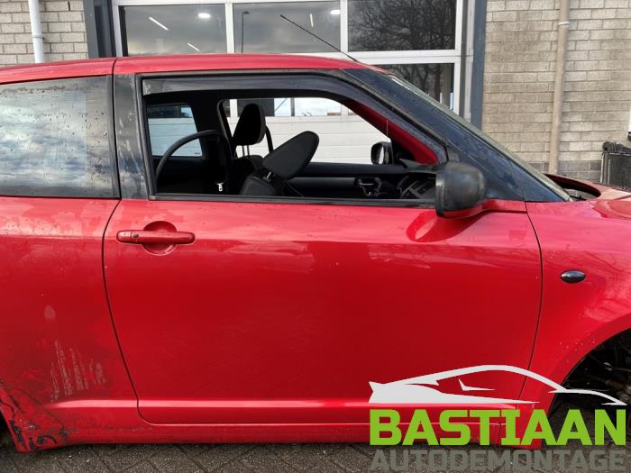 Suzuki Swift 1.5 VVT 16V Sloopvoertuig (2007, Rood)