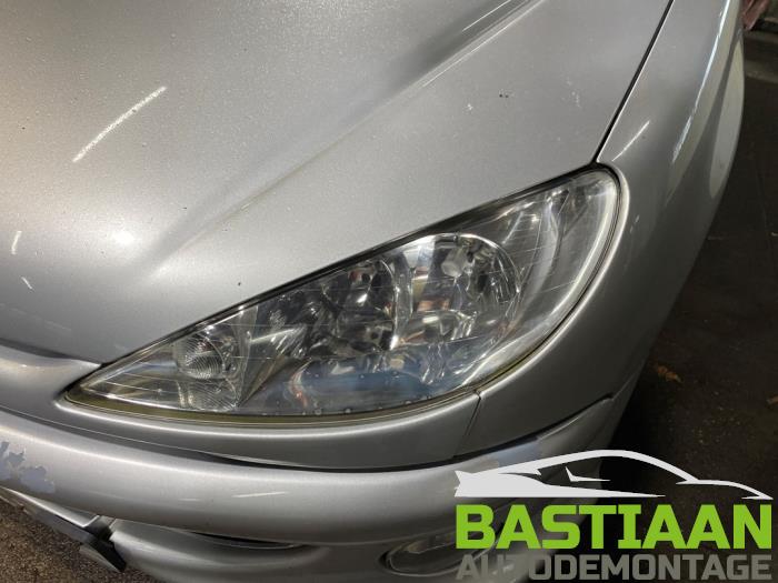 Peugeot 206 1.4 16V Sloopvoertuig (2005, Grijs)