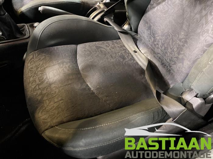 Peugeot 206 1.4 16V Sloopvoertuig (2005, Grijs)