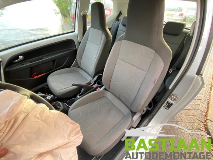 Volkswagen Up! 1.0 12V 60 Sloopvoertuig (2012, Grijs)