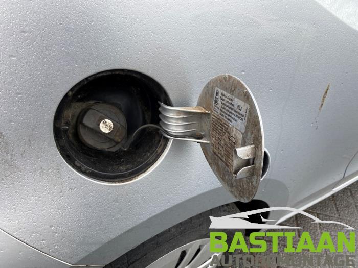 Volkswagen Up! 1.0 12V 60 Sloopvoertuig (2012, Grijs)