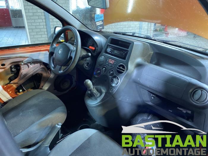 Fiat Panda 1.1 Fire Sloopvoertuig (2009, Oranje)