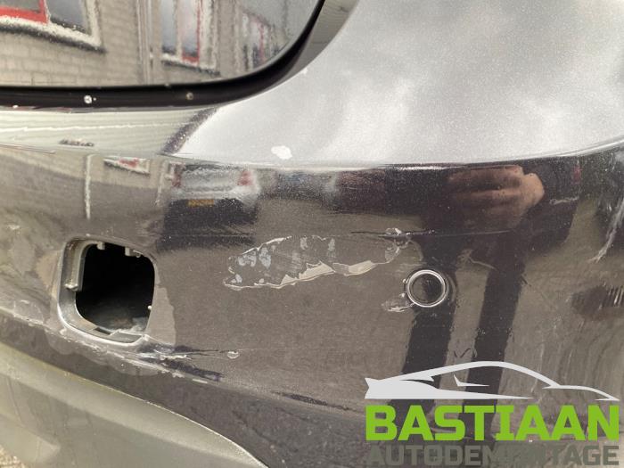 Volvo S60 II 2.0 D3 20V Sloopvoertuig (2011, Zwart)