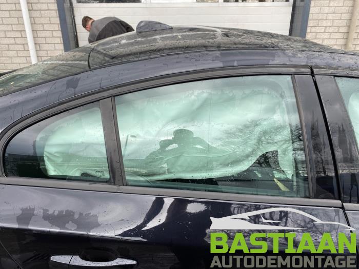 Volvo S60 II 2.0 D3 20V Sloopvoertuig (2011, Zwart)