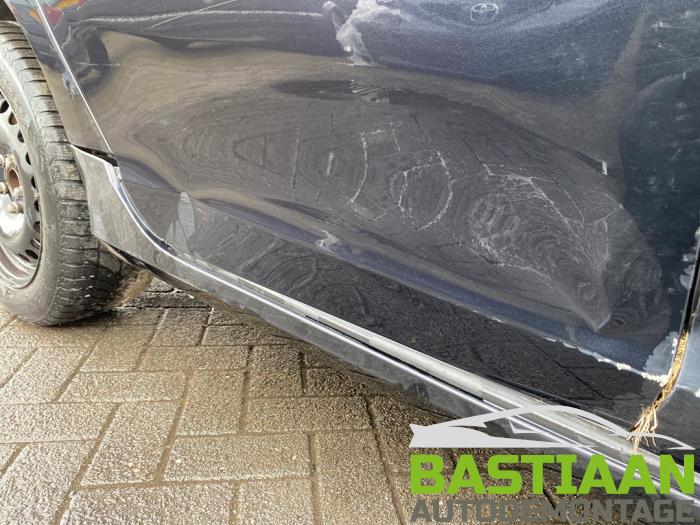 Volvo S60 II 2.0 D3 20V Sloopvoertuig (2011, Zwart)
