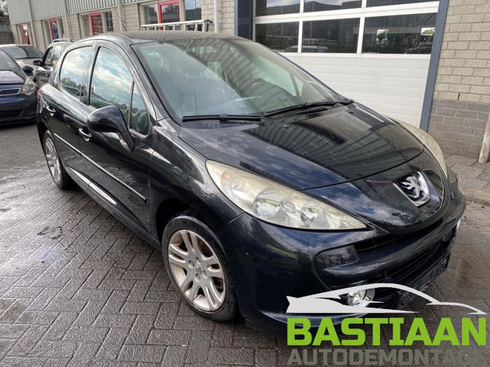 Peugeot 207/207+ 1.4 16V VTi Sloopvoertuig (2009, Zwart)