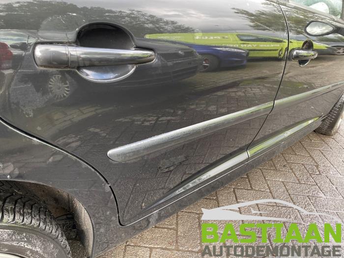 Peugeot 207/207+ 1.4 16V VTi Sloopvoertuig (2009, Zwart)