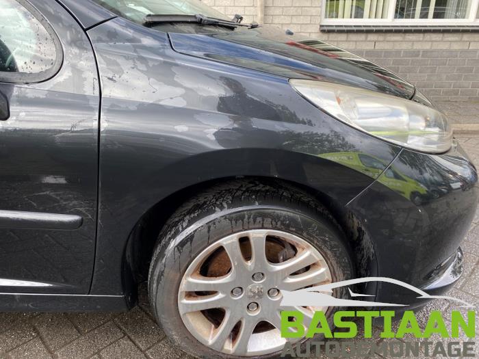 Peugeot 207/207+ 1.4 16V VTi Sloopvoertuig (2009, Zwart)