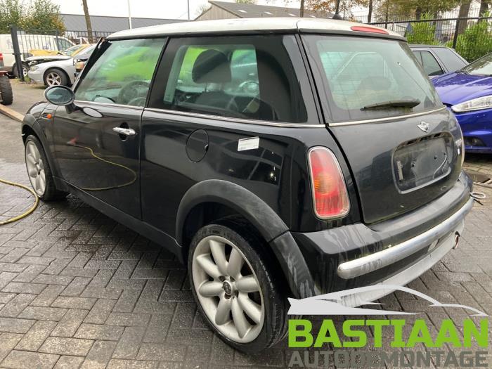 Mini Mini One/Cooper 1.6 16V Cooper Sloopvoertuig (2002, Zwart)