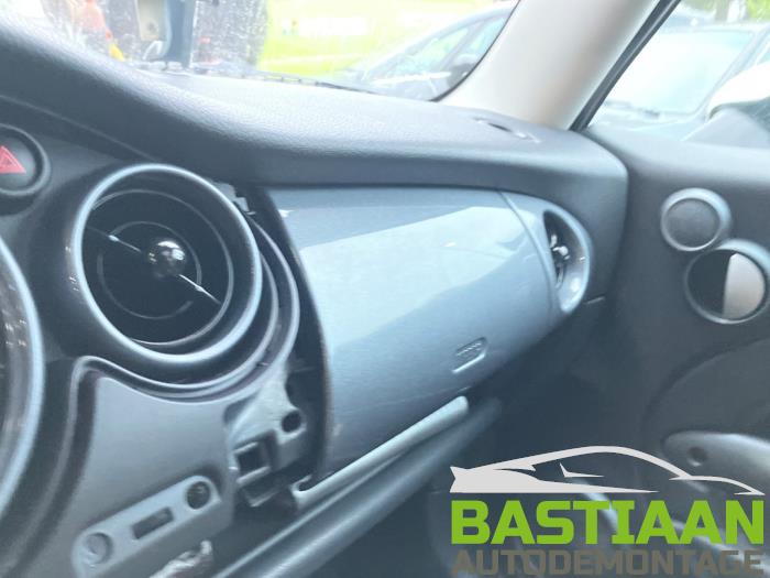 Mini Mini One/Cooper 1.6 16V Cooper Sloopvoertuig (2002, Zwart)