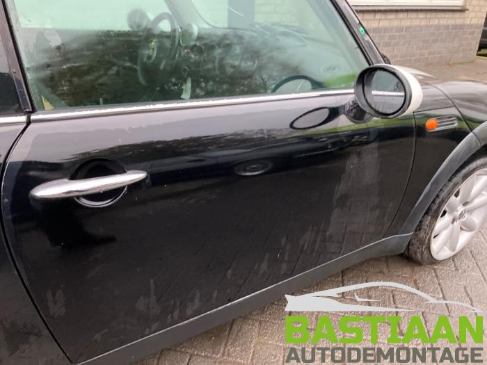Mini Mini One/Cooper 1.6 16V Cooper Sloopvoertuig (2002, Zwart)