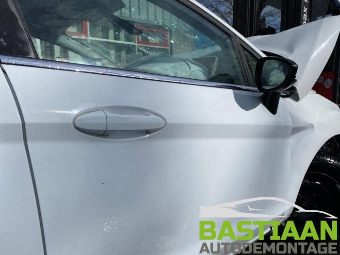 Ford Fiesta 6 1.6 16V Sport Sloopvoertuig (2010, Wit)