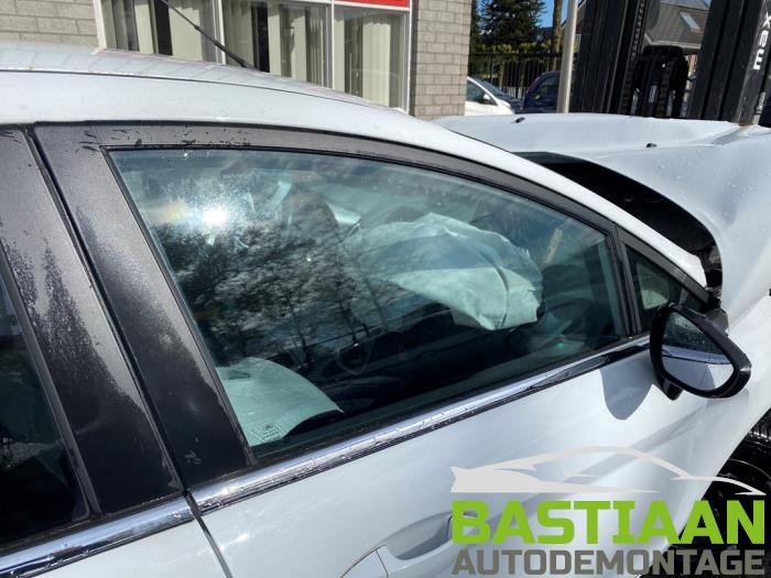 Ford Fiesta 6 1.6 16V Sport Sloopvoertuig (2010, Wit)