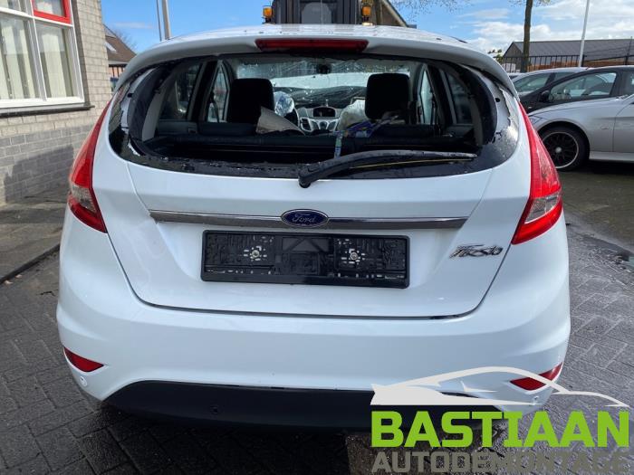 Ford Fiesta 6 1.6 16V Sport Sloopvoertuig (2010, Wit)