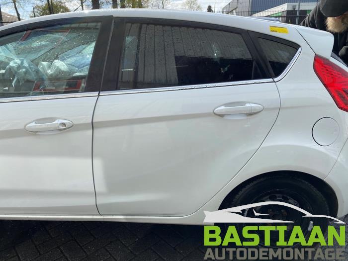 Ford Fiesta 6 1.6 16V Sport Sloopvoertuig (2010, Wit)