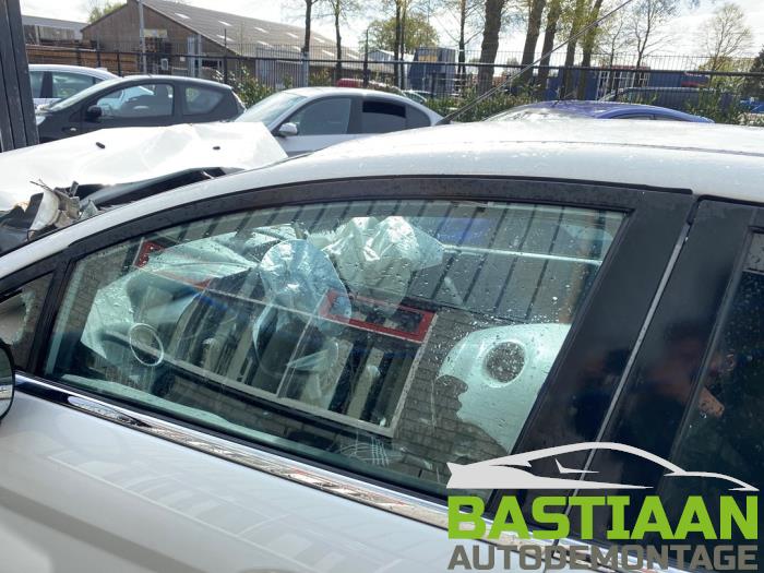 Ford Fiesta 6 1.6 16V Sport Sloopvoertuig (2010, Wit)