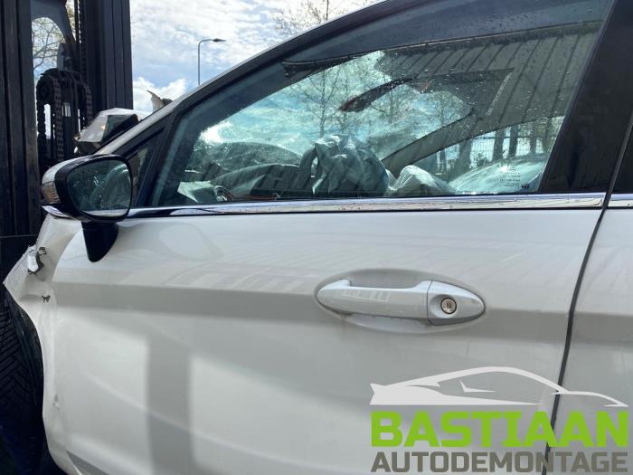 Ford Fiesta 6 1.6 16V Sport Sloopvoertuig (2010, Wit)