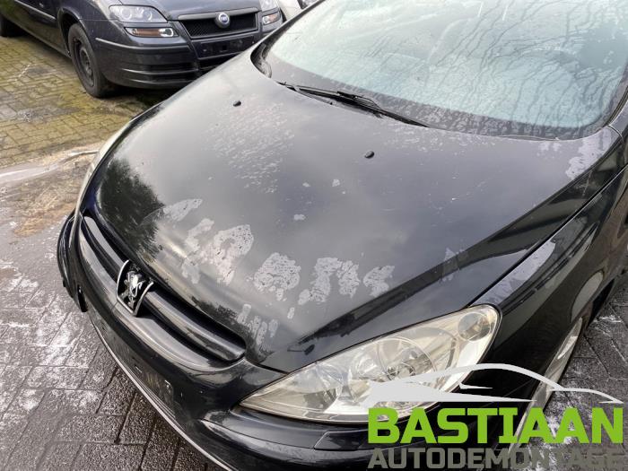 Peugeot 307 CC 2.0 16V Sloopvoertuig (2004, Zwart)