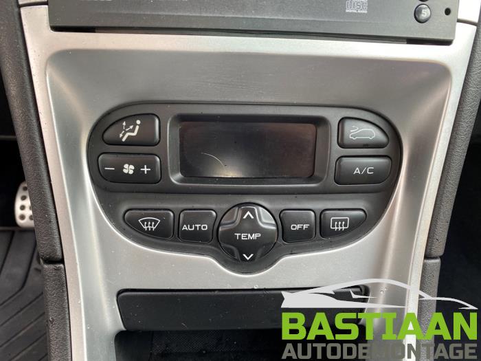 Peugeot 307 CC 2.0 16V Sloopvoertuig (2004, Zwart)