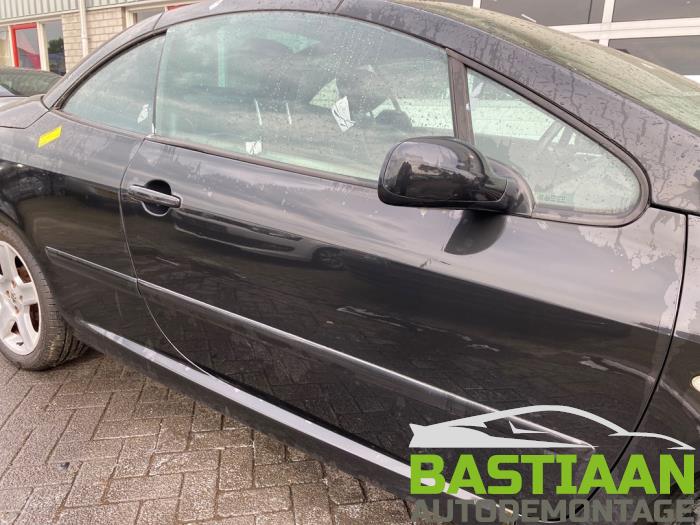 Peugeot 307 CC 2.0 16V Sloopvoertuig (2004, Zwart)