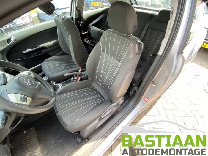 Opel Corsa D 1.2 16V Sloopvoertuig (2010, Blauw)