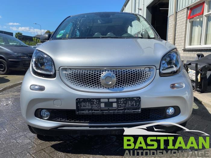 Smart Forfour 0.9 TCE 12V Sloopvoertuig (2016, Grijs)