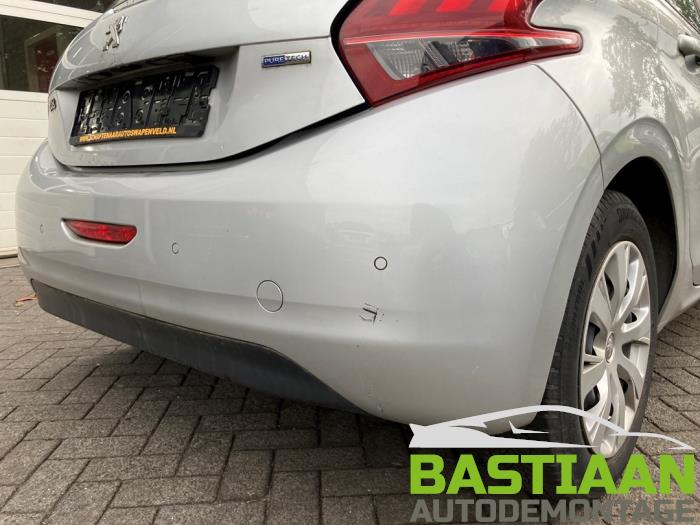 Peugeot 208 I 1.2 Vti 12V PureTech 82 Sloopvoertuig (2016, Grijs)