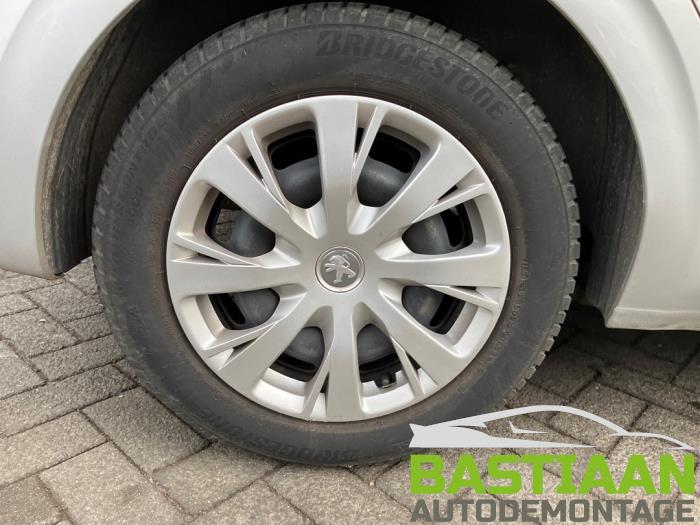 Peugeot 208 I 1.2 Vti 12V PureTech 82 Sloopvoertuig (2016, Grijs)