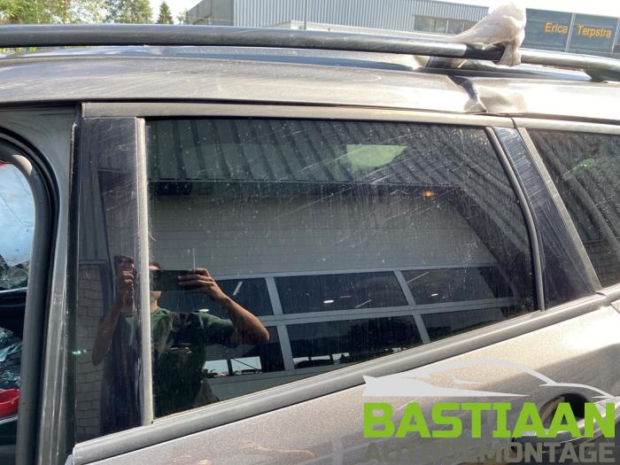 Ford Kuga II 1.5 EcoBoost 16V 150 Sloopvoertuig (2015, Zwart)