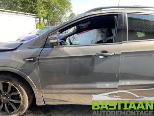 Ford Kuga II 1.5 EcoBoost 16V 150 Sloopvoertuig (2015, Zwart)