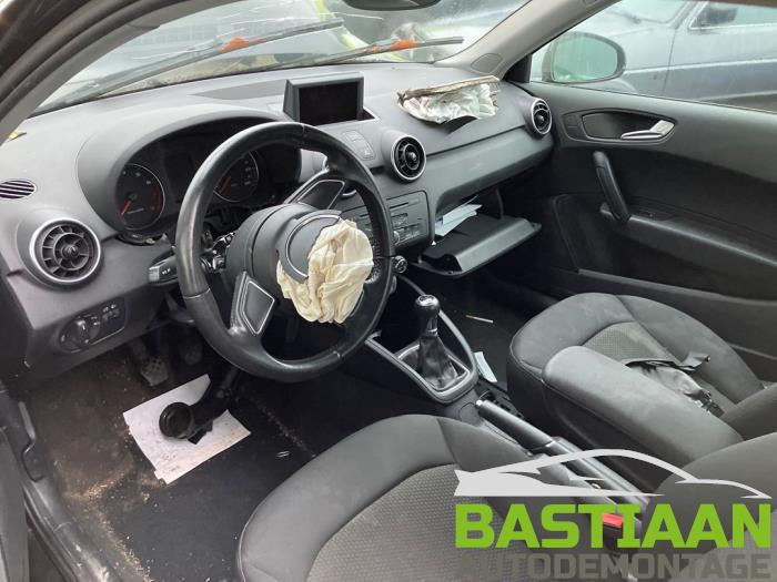 Audi A1 1.2 TFSI Sloopvoertuig (2013, Zwart)