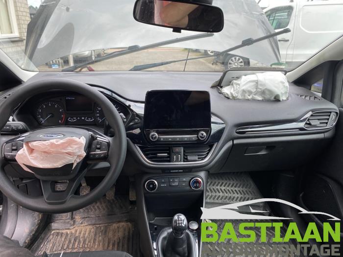 Ford Fiesta 7 1.1 Ti-VCT 12V 70 Sloopvoertuig (2019, Grijs)