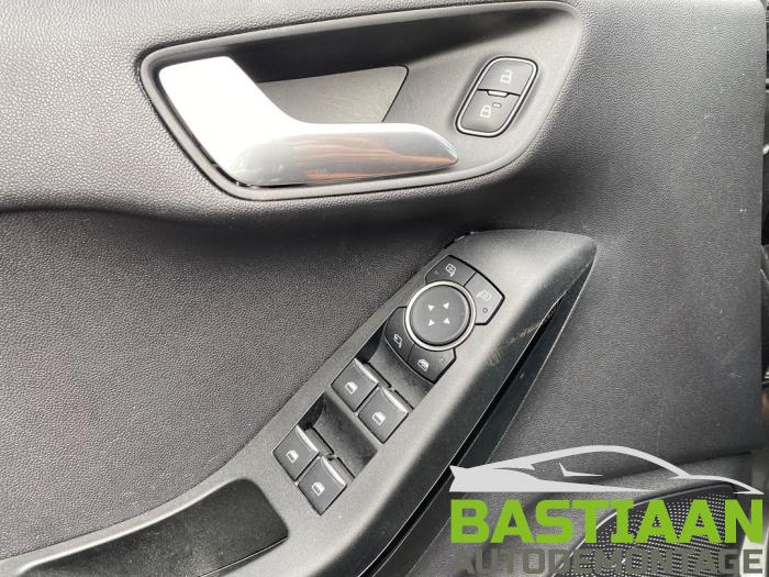 Ford Fiesta 7 1.1 Ti-VCT 12V 70 Sloopvoertuig (2019, Grijs)