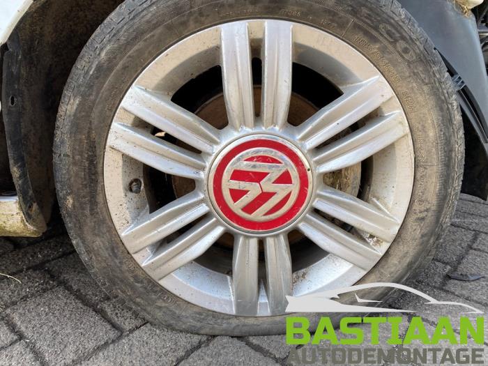 Volkswagen Up! 1.0 12V 75 Sloopvoertuig (2019, Wit)