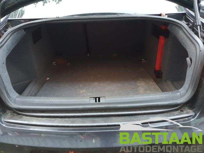 Seat Exeo 2.0 TDI 16V Sloopvoertuig (2009, Zwart)