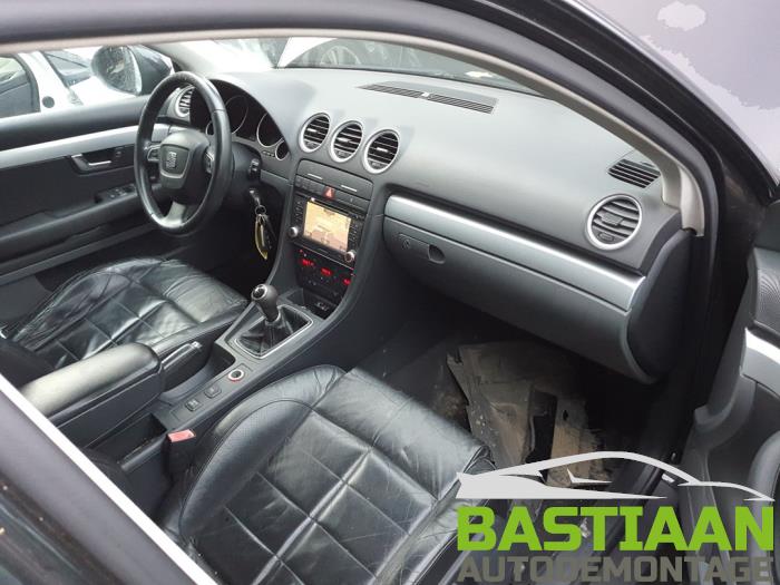 Seat Exeo 2.0 TDI 16V Sloopvoertuig (2009, Zwart)