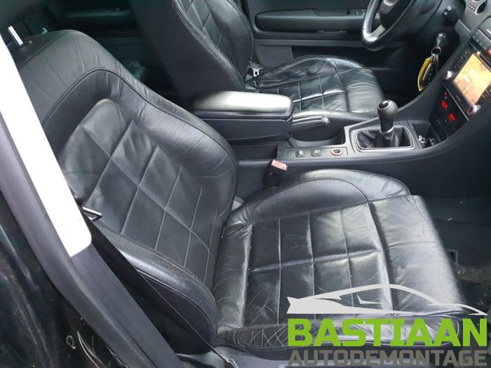 Seat Exeo 2.0 TDI 16V Sloopvoertuig (2009, Zwart)