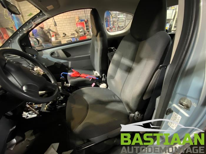 Toyota Aygo 1.0 12V VVT-i Sloopvoertuig (2005, Blauw)