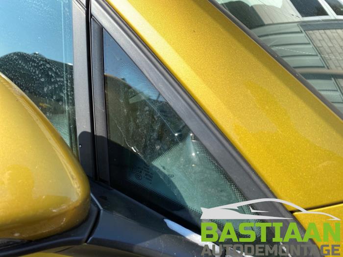 Volkswagen Golf VII 2.0 TDI 150 16V Sloopvoertuig (2018, Geel)