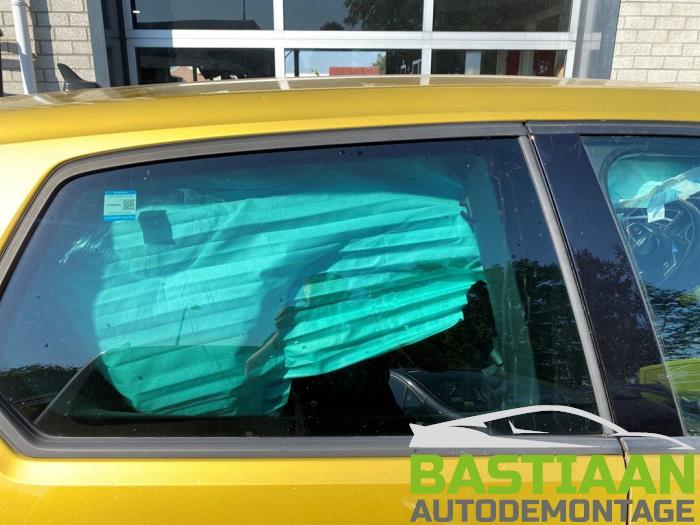 Volkswagen Golf VII 2.0 TDI 150 16V Sloopvoertuig (2018, Geel)