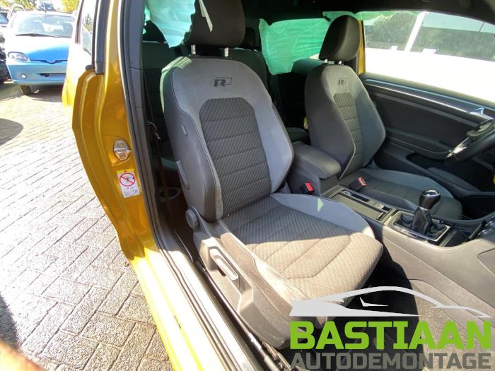 Volkswagen Golf VII 2.0 TDI 150 16V Sloopvoertuig (2018, Geel)