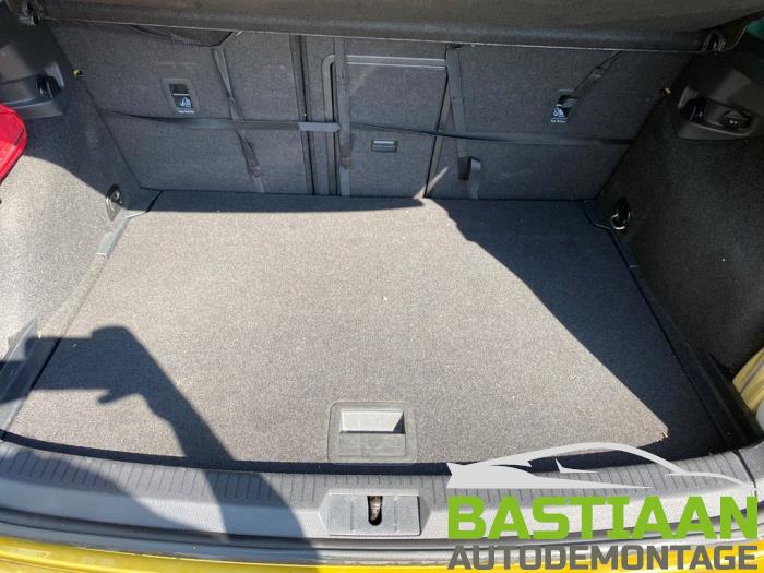 Volkswagen Golf VII 2.0 TDI 150 16V Sloopvoertuig (2018, Geel)