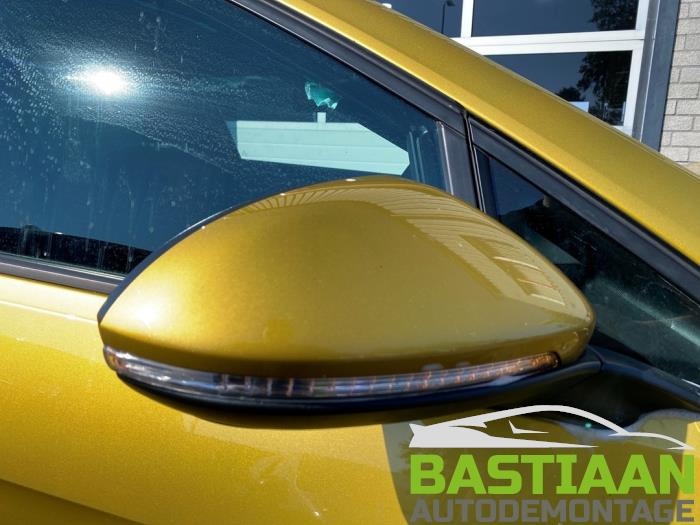 Volkswagen Golf VII 2.0 TDI 150 16V Sloopvoertuig (2018, Geel)