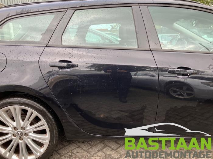 Opel Astra J Sports Tourer 1.3 CDTI 16V ecoFlex Sloopvoertuig (2011, Zwart)