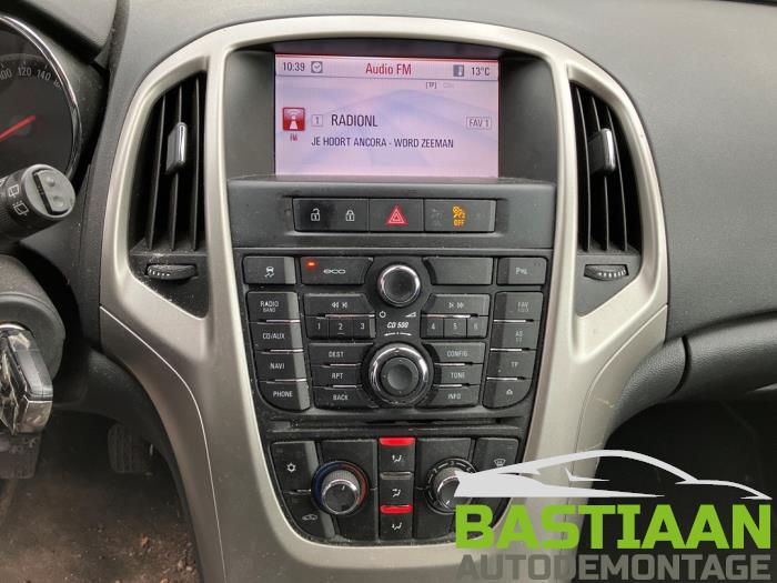 Opel Astra J Sports Tourer 1.3 CDTI 16V ecoFlex Sloopvoertuig (2011, Zwart)